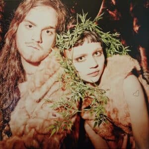 D'eon \ Grimes – Darkbloom