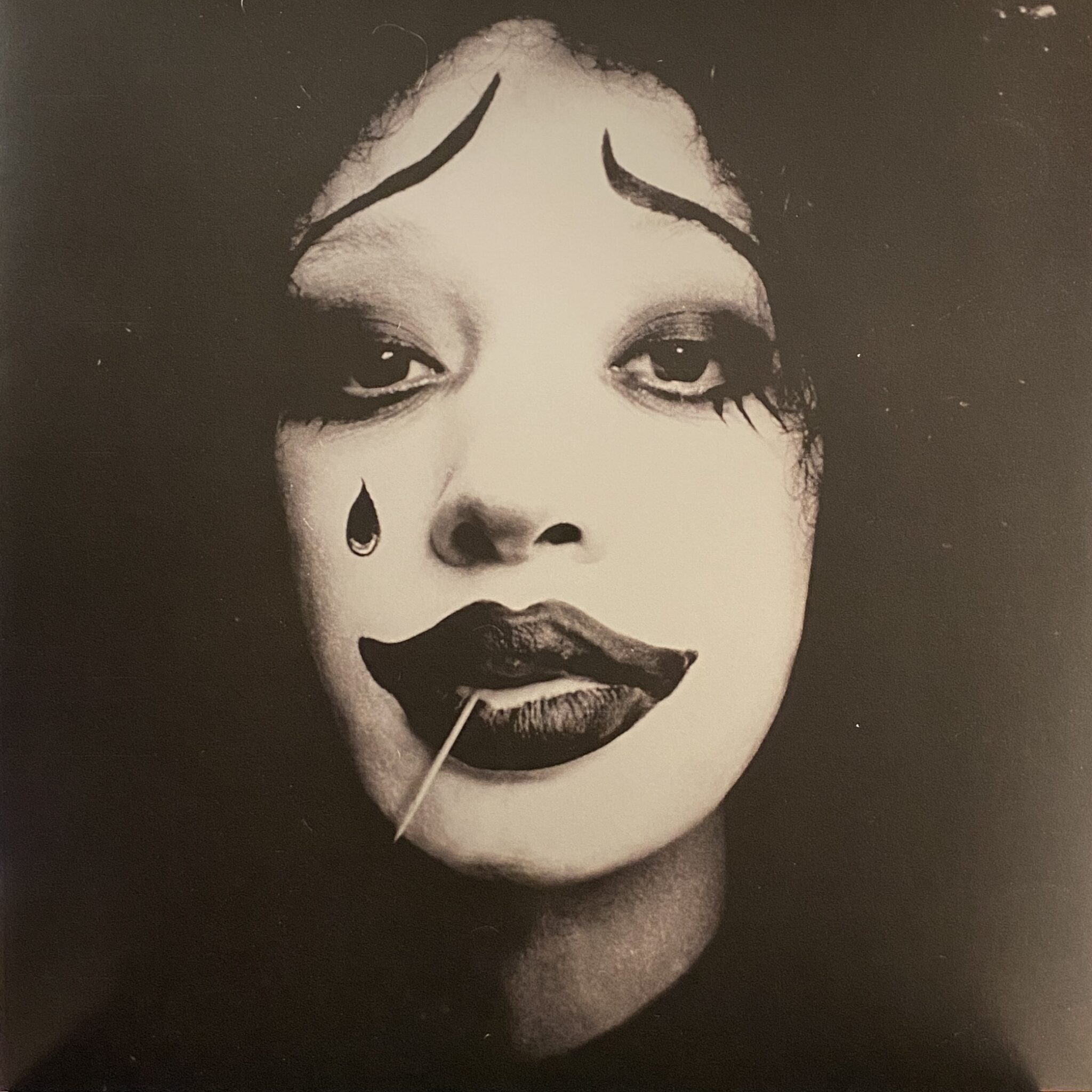 Circa Waves – Sad Happy