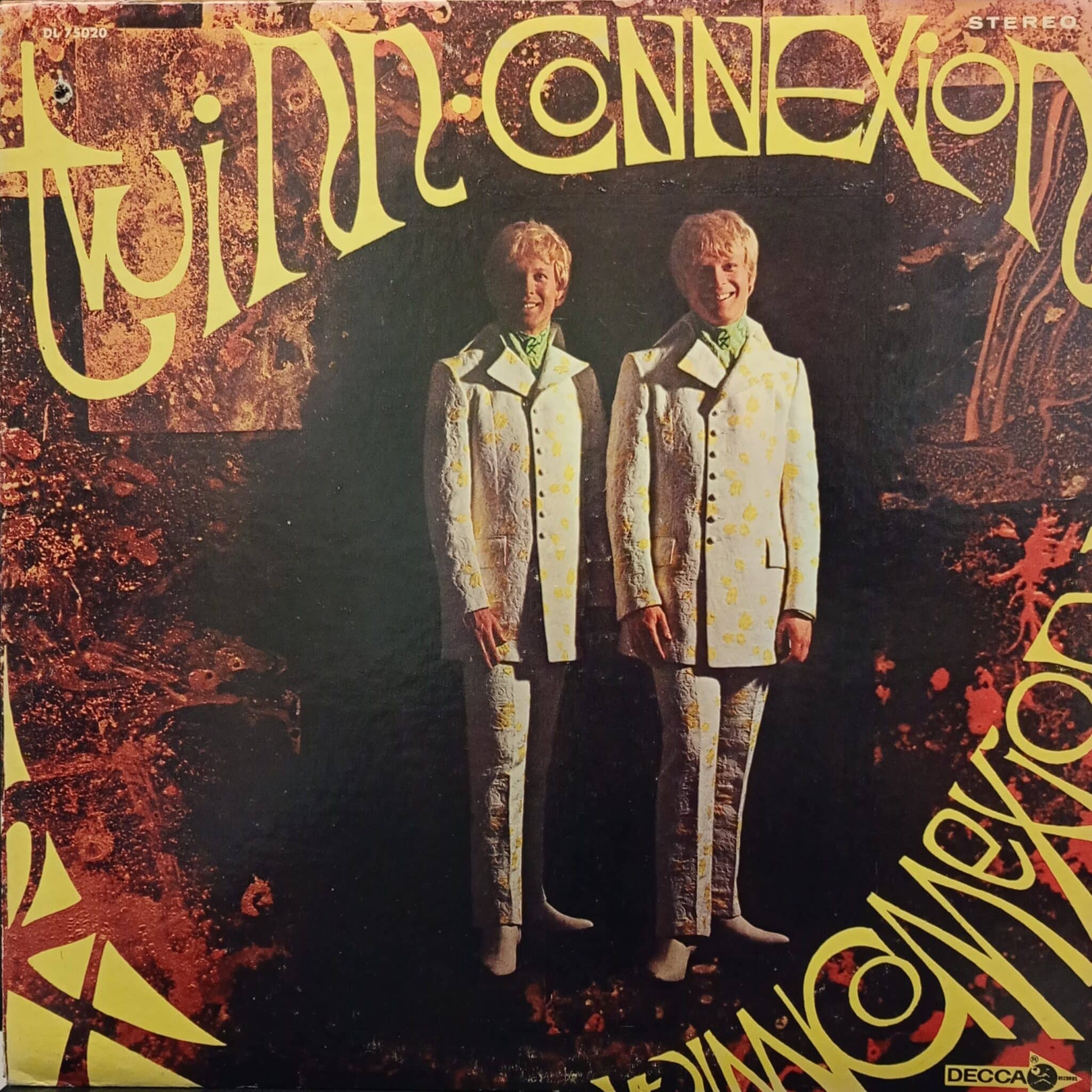 Twinn Connexion – Twinn Connexion