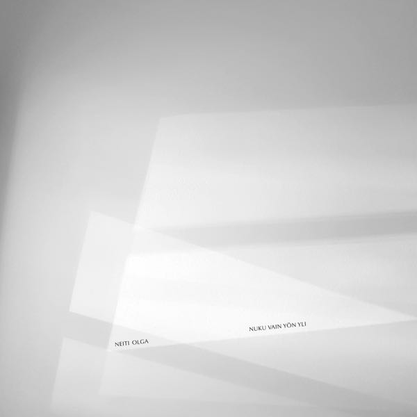 Neiti Olga – Nuku vain yön yli